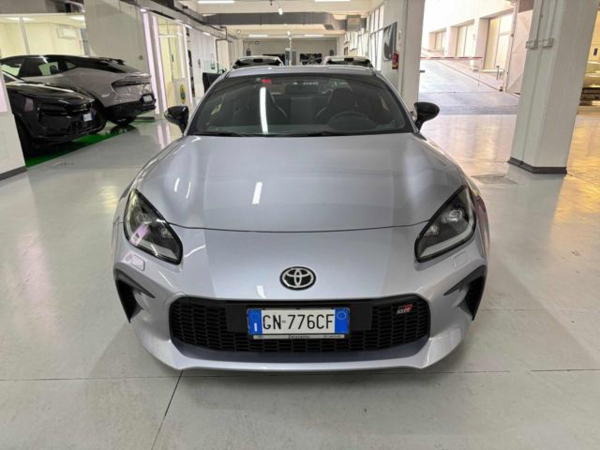 Toyota GR86 2.Premium Sport A/T (3)