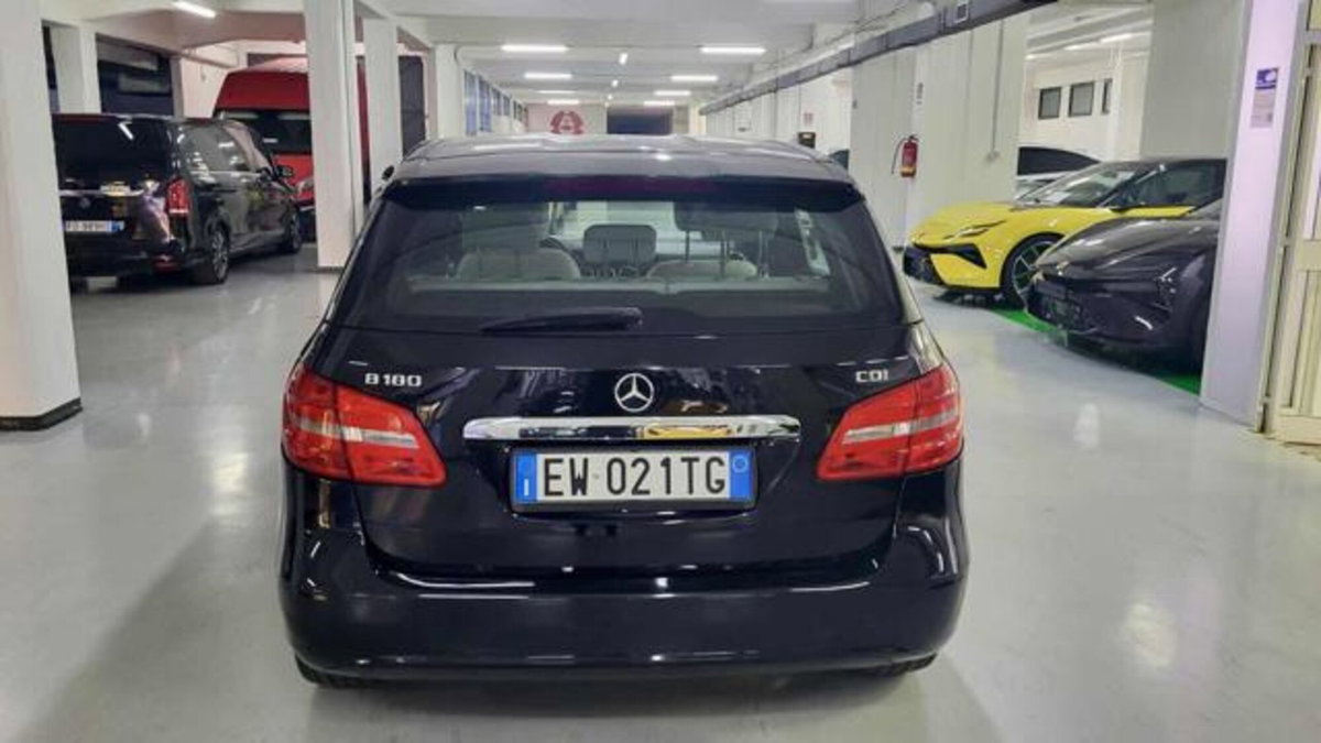 Mercedes-Benz Classe B 180 CDI Executive (7)