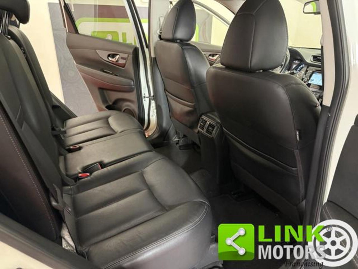 Nissan X-Trail 2.0 dCi 4WD Tekna (13)