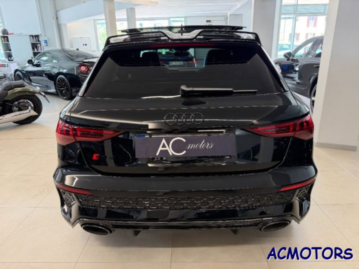 Audi RS 3 Sportback 3 TFSI quattro S tronic (4)