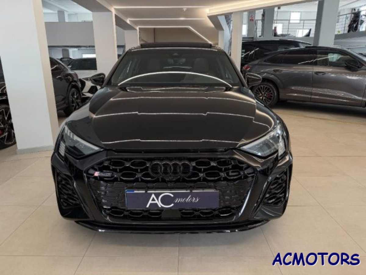 Audi RS 3 Sportback 3 TFSI quattro S tronic (8)