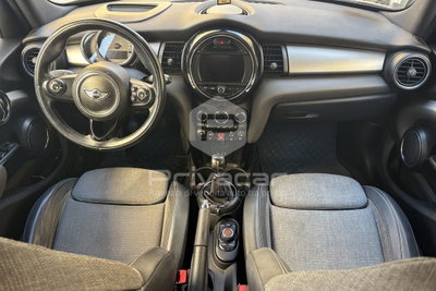 MINI Mini 1.5 Cooper D Business 5 porte (10)