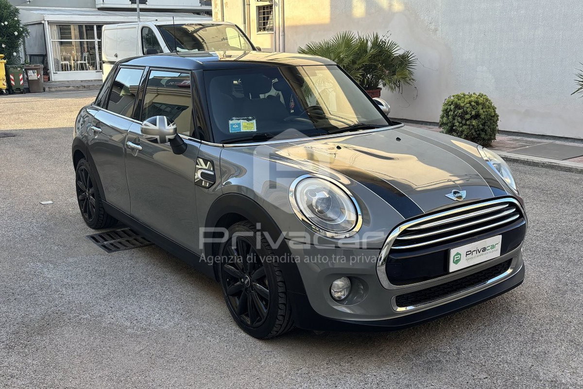 MINI Mini 1.5 Cooper D Business 5 porte (3)