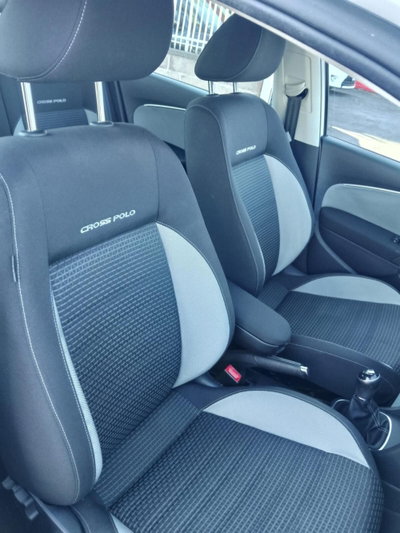 Volkswagen Polo Cross 1.2 TSI BlueMotion Technology (10)