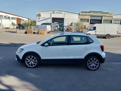 Volkswagen Polo Cross 1.2 TSI BlueMotion Technology (3)