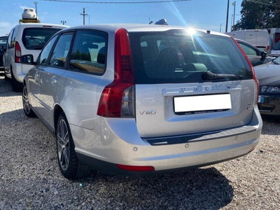 Volvo V50 1.6 D DRIVe cat R-Design (4)
