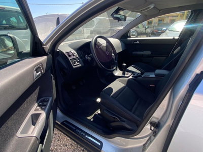 Volvo V50 1.6 D DRIVe cat R-Design (7)