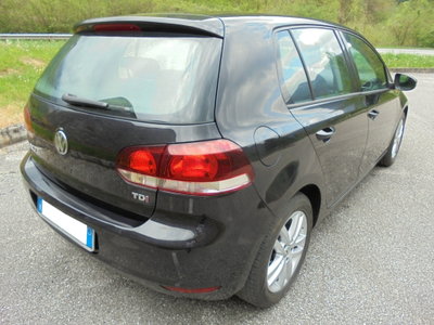 Volkswagen Golf 1.6 TDI DPF 5p. Highline (5)