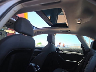 Audi Q3 2.0 TDI quattro S tronic Edition (20)