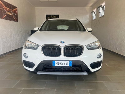 BMW X1 sDrive18d Advantage (2)