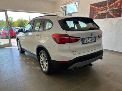 BMW X1 sDrive18d Advantage (4)
