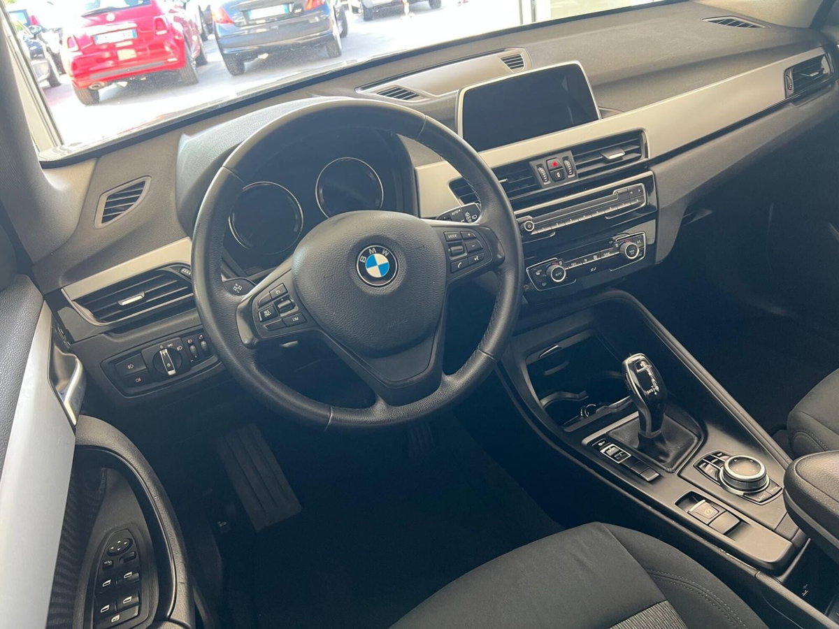 BMW X1 sDrive18d Advantage (8)