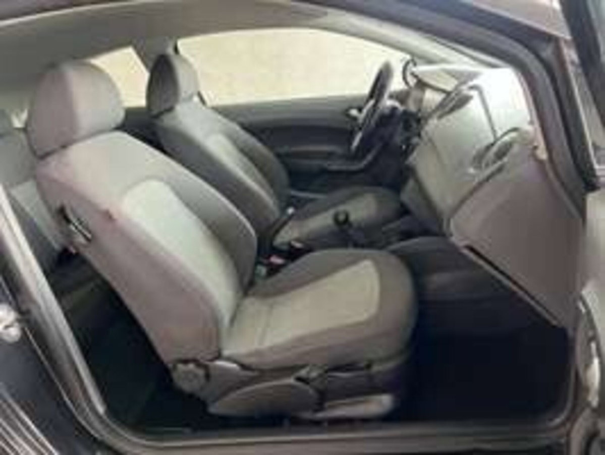 SEAT Ibiza 1.4 16V 85CV 3p. Sport (16)