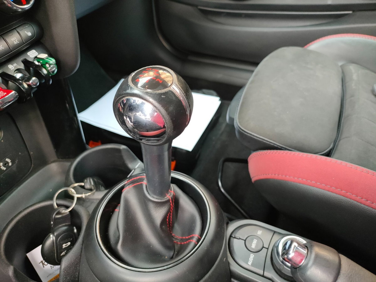MINI Mini 2.0 John Cooper Works (12)