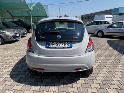 Lancia Ypsilon 1.0 FireFly 5 porte S&S Hybrid Ecochic Gold (5)