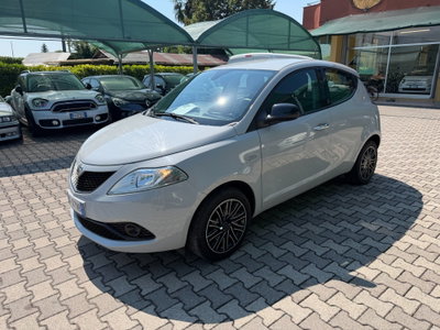 Lancia Ypsilon 1.0 FireFly 5 porte S&S Hybrid Ecochic Gold (7)