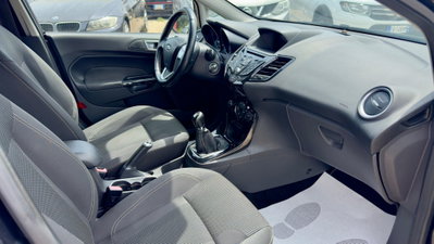 Ford Fiesta 1.0 EcoBoost 100CV 5 porte Titanium (8)