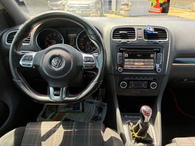 Volkswagen Golf 2.0 TSI 5p. GTI (10)