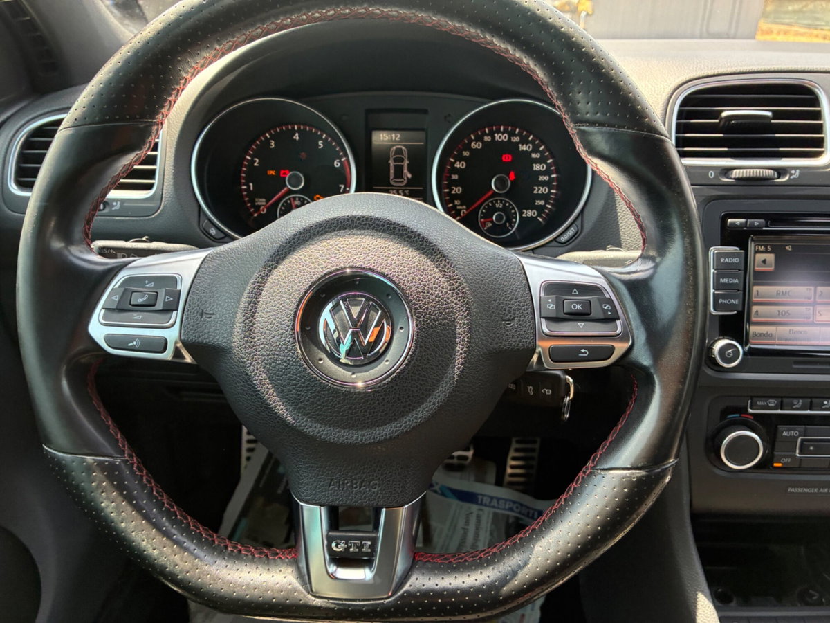 Volkswagen Golf 2.0 TSI 5p. GTI (11)
