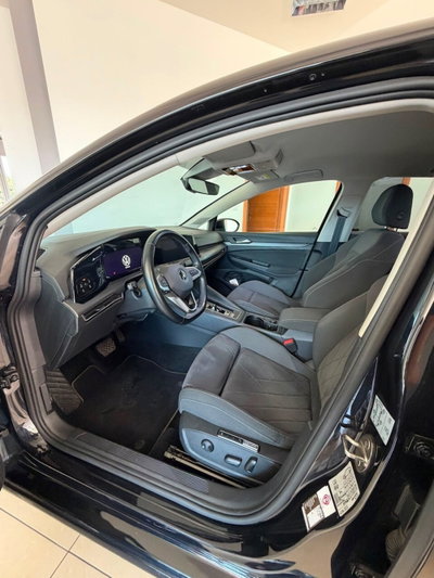 Volkswagen Golf 2.0 TDI 150 CV DSG SCR Style (10)