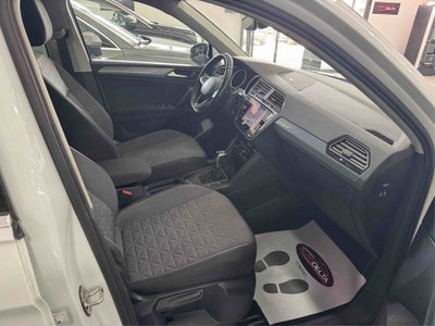 Volkswagen Tiguan 2.0 TDI 150 CV SCR DSG 4MOTION Elegance (11)