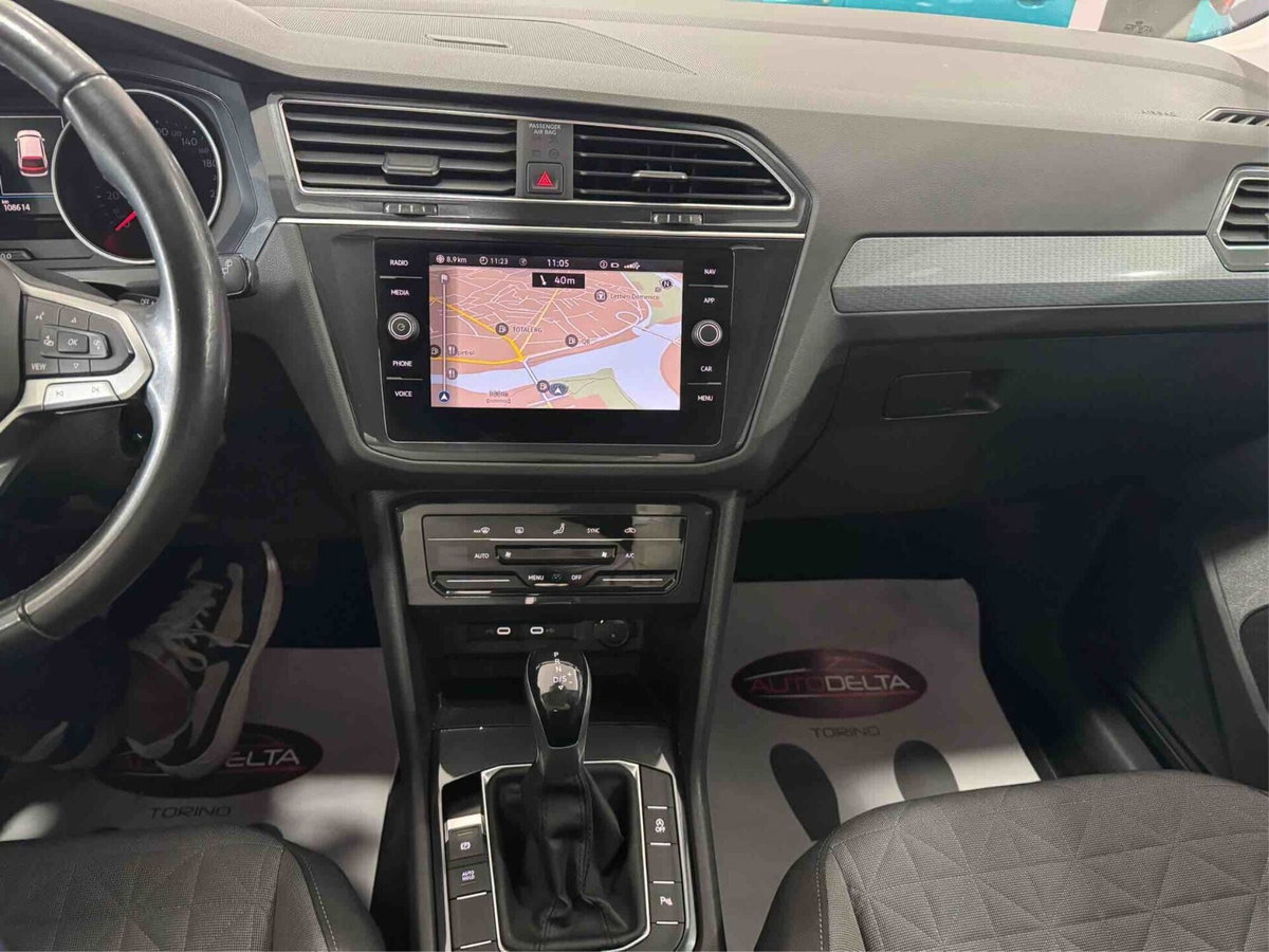 Volkswagen Tiguan 2.0 TDI 150 CV SCR DSG 4MOTION Elegance (14)