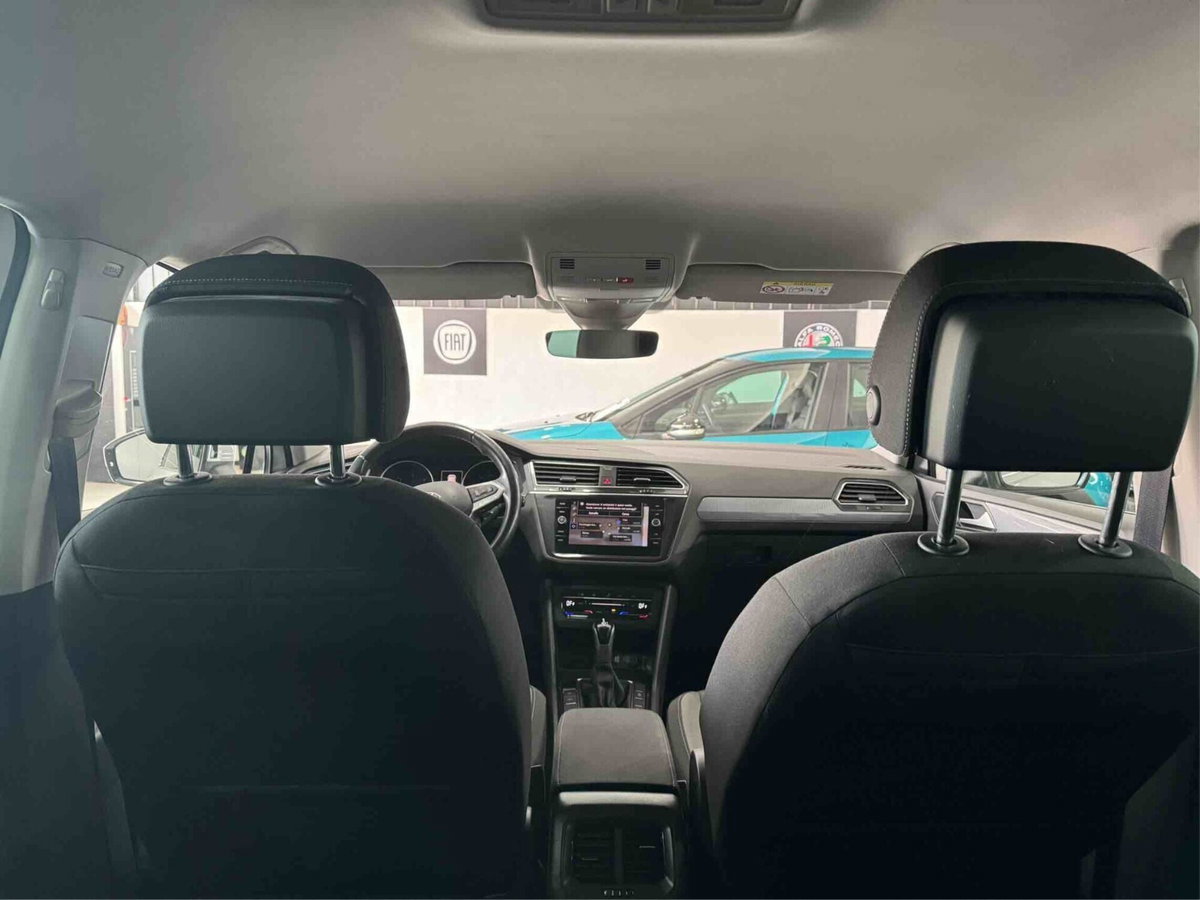 Volkswagen Tiguan 2.0 TDI 150 CV SCR DSG 4MOTION Elegance (15)