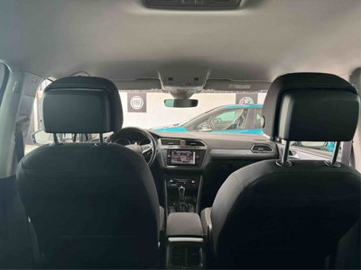 Volkswagen Tiguan 2.0 TDI 150 CV SCR DSG 4MOTION Elegance (15)