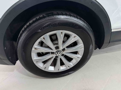 Volkswagen Tiguan 2.0 TDI 150 CV SCR DSG 4MOTION Elegance (19)