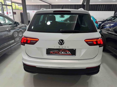 Volkswagen Tiguan 2.0 TDI 150 CV SCR DSG 4MOTION Elegance (6)