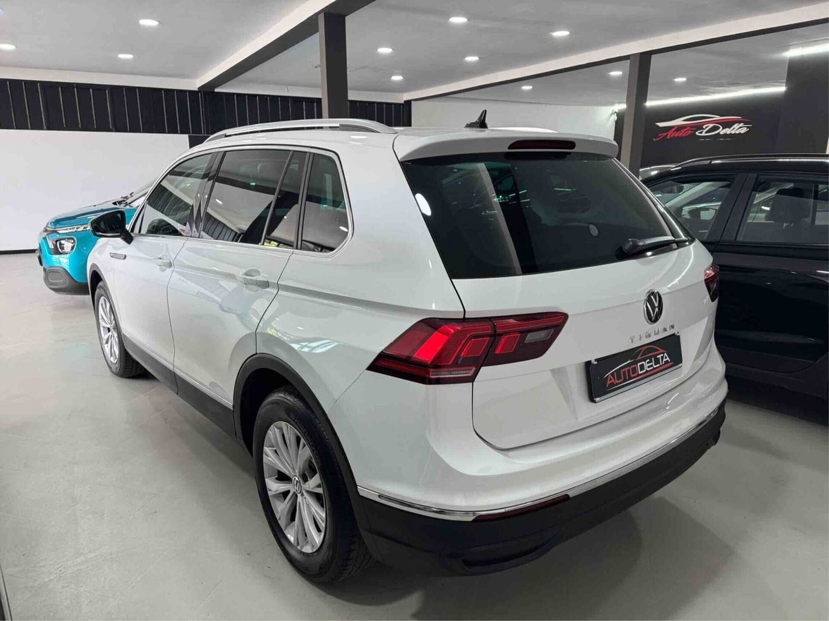 Volkswagen Tiguan 2.0 TDI 150 CV SCR DSG 4MOTION Elegance (7)