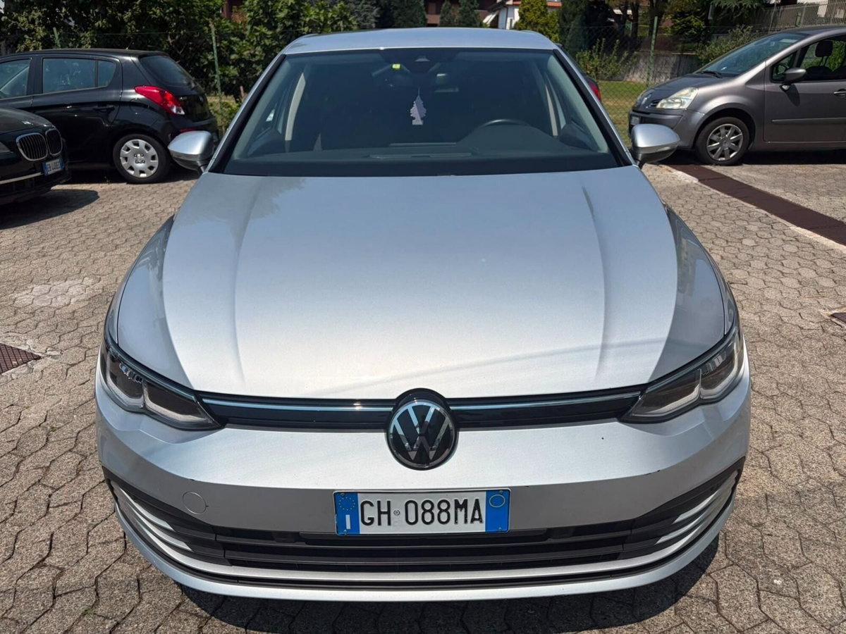 Volkswagen Golf 2.0 TDI SCR Life (2)
