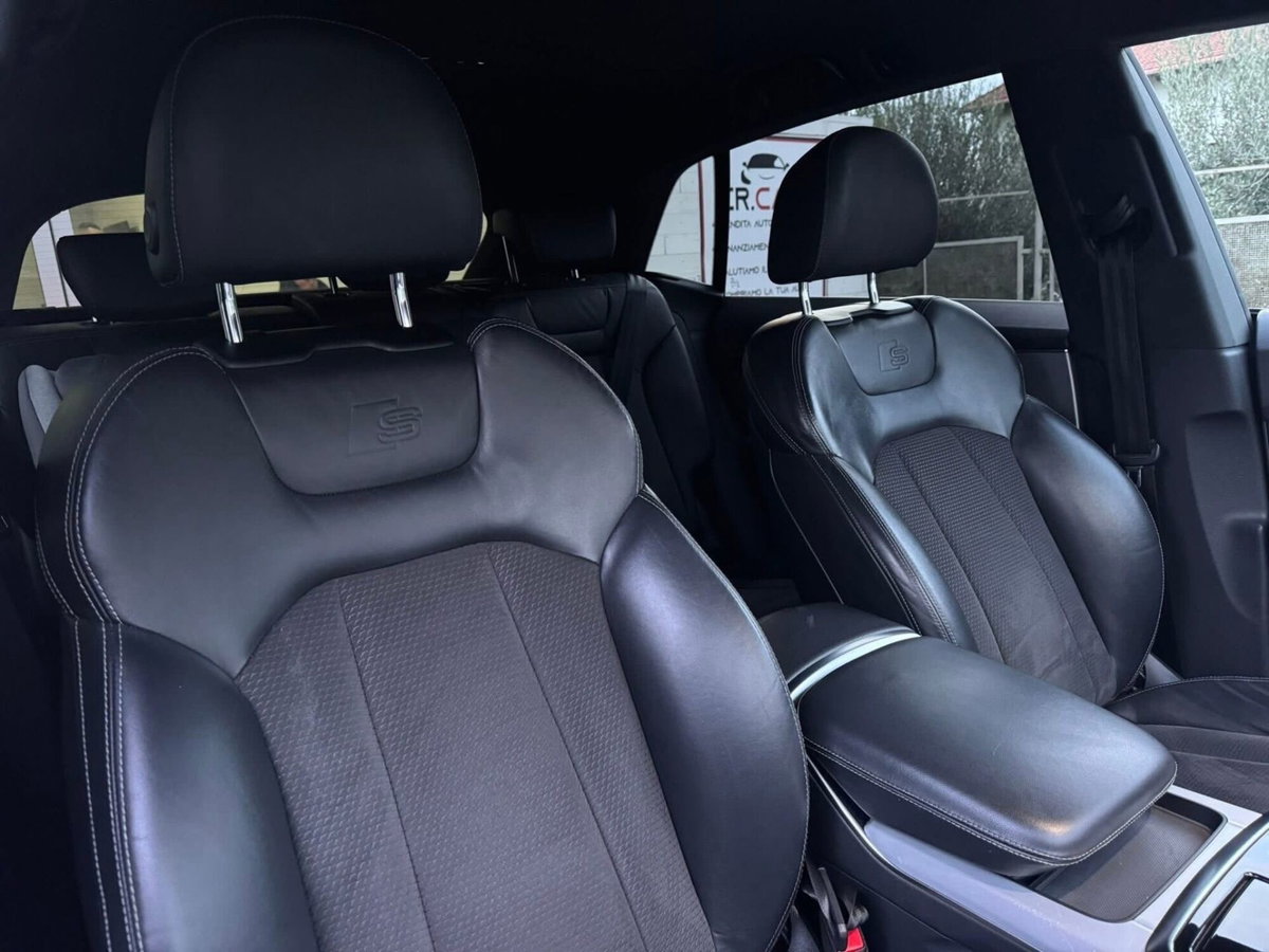Audi Q8 Q8 50 TDI 286 CV quattro tiptronic Sport (11)