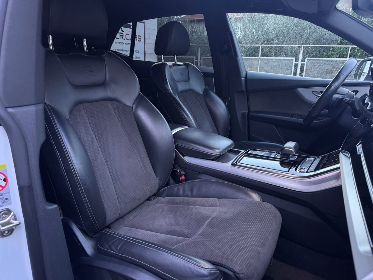 Audi Q8 Q8 50 TDI 286 CV quattro tiptronic Sport (9)