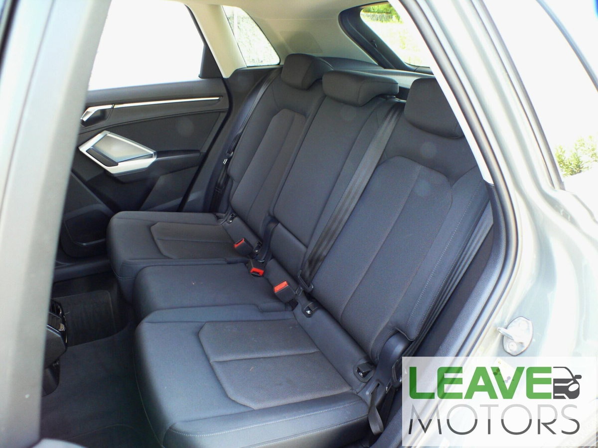Audi Q3 Sportback 35 TDI quattro S tronic S line edition (16)