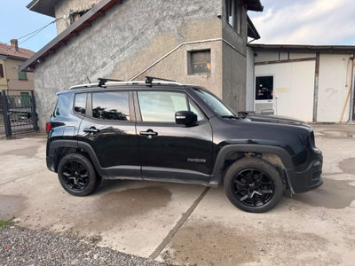 Jeep Renegade 2.0 Mjt 140CV 4WD Active Drive Limited (11)