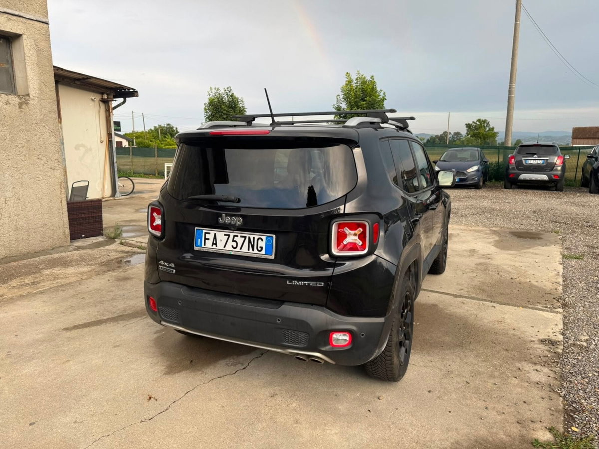 Jeep Renegade 2.0 Mjt 140CV 4WD Active Drive Limited (13)