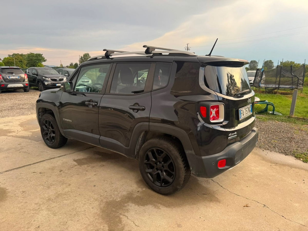 Jeep Renegade 2.0 Mjt 140CV 4WD Active Drive Limited (19)