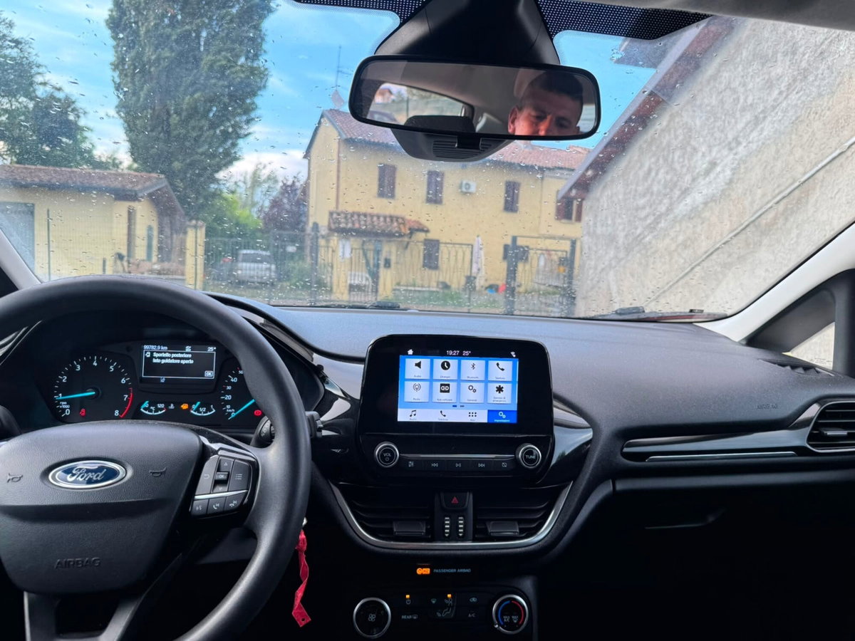 Ford Fiesta 1.1 85 CV 5 porte Plus (10)