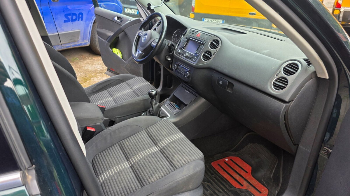 Volkswagen Tiguan 1.4 TSI 4MOTION Sport & Style (8)