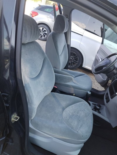 Citroen C3 1.1 airdream Classique (18)