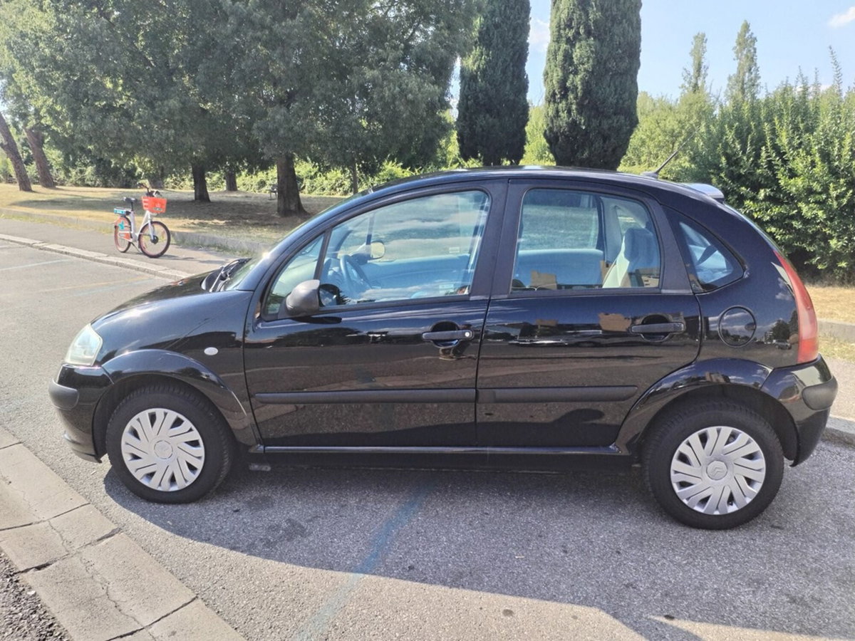 Citroen C3 1.1 airdream Classique (2)