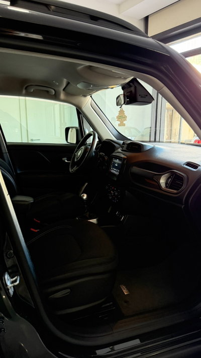 Jeep Renegade 1.6 Mjt 120 CV Limited (13)