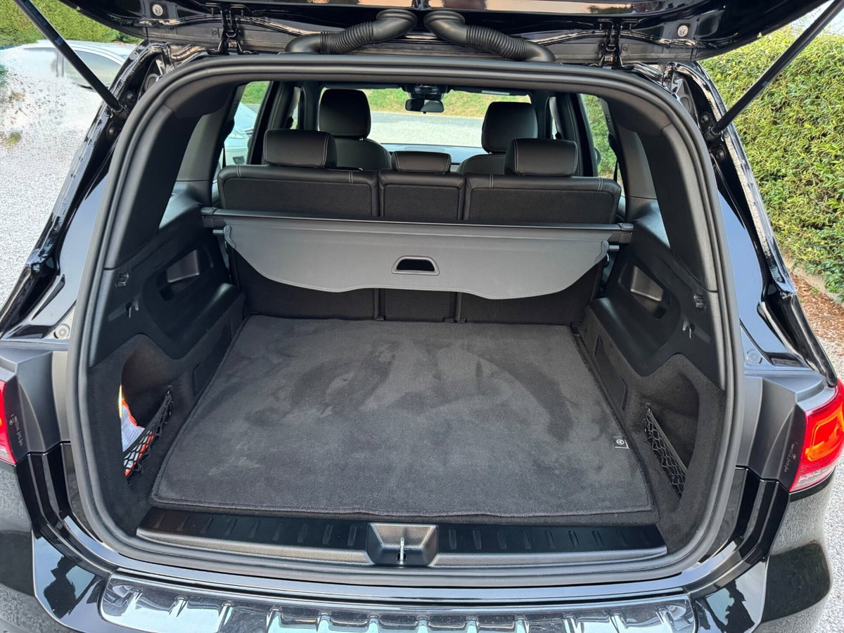 Mercedes-Benz GLB 220 d Automatic 4Matic Sport Plus (11)