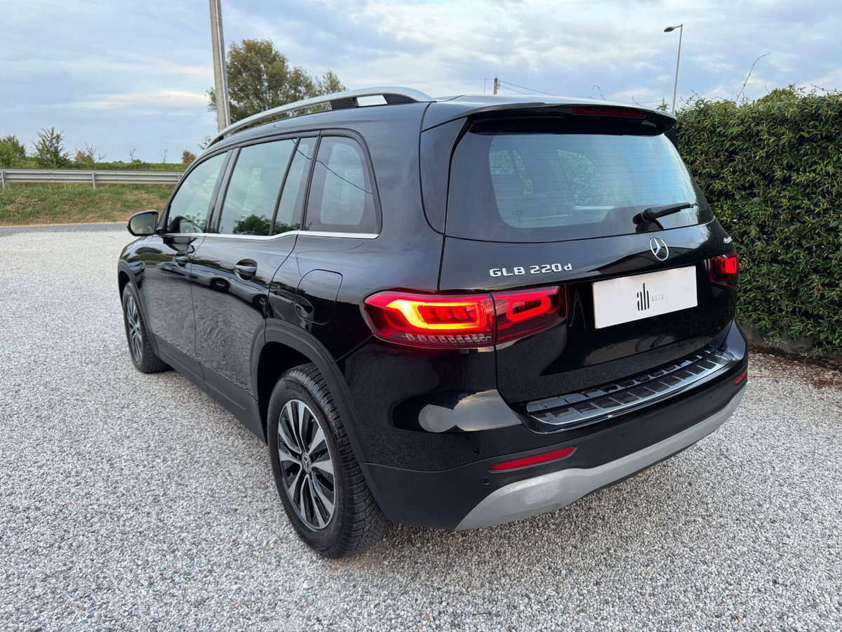 Mercedes-Benz GLB 220 d Automatic 4Matic Sport Plus (6)