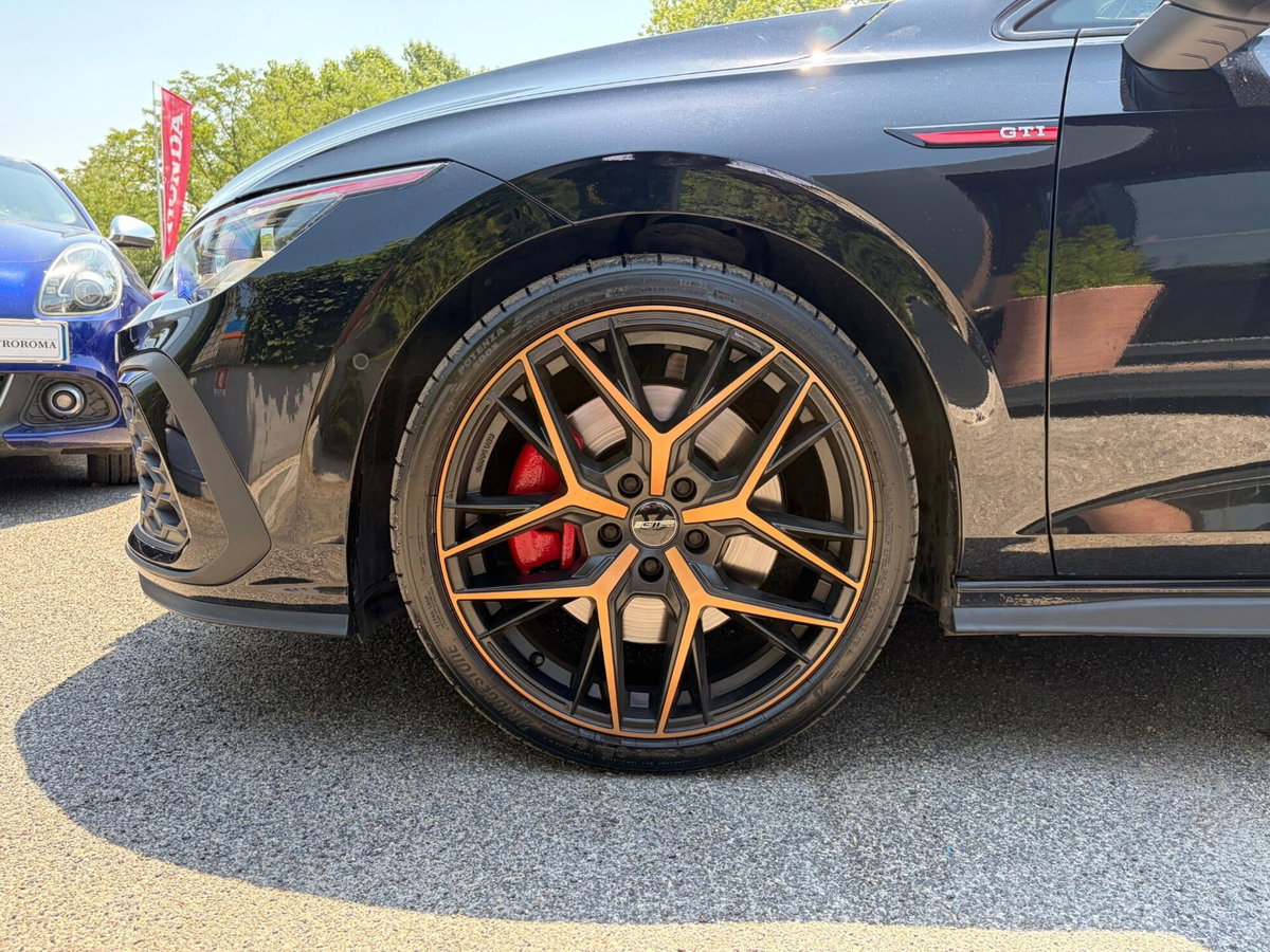 Volkswagen Golf 2.0 TSI GTI (8)