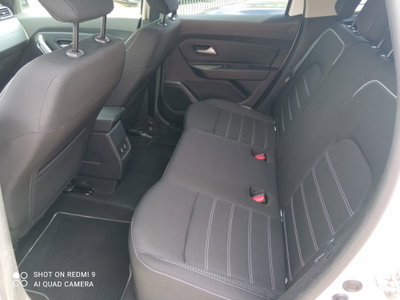 Dacia Duster 1.6 SCe 4x2 Prestige (17)