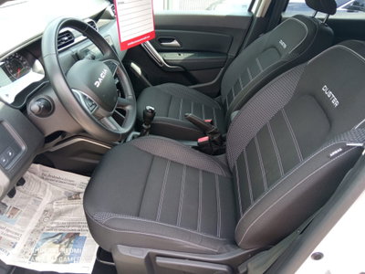 Dacia Duster 1.6 SCe 4x2 Prestige (18)