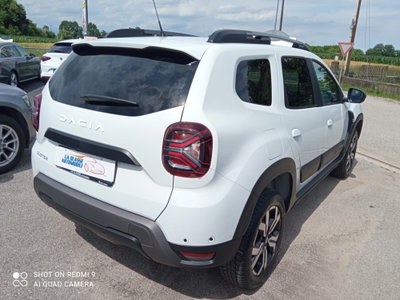 Dacia Duster 1.6 SCe 4x2 Prestige (3)