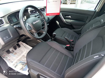 Dacia Duster 1.6 SCe 4x2 Prestige (8)